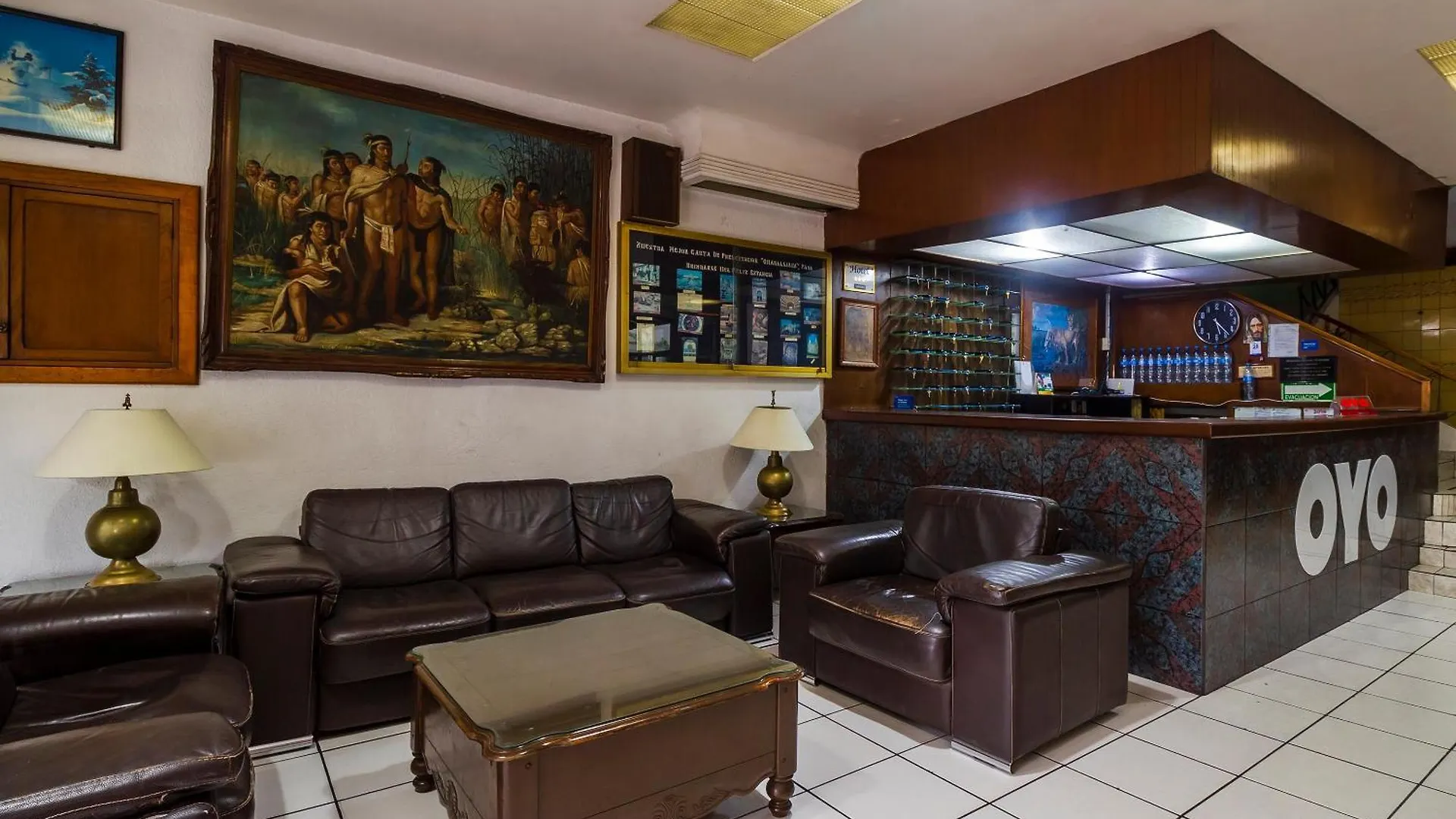 Hotel Canada, غوادالاجارا